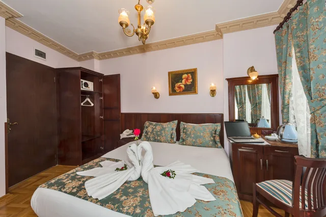 غرفة قياسية بسرير كينج، Osmanhan Hotel 5/7