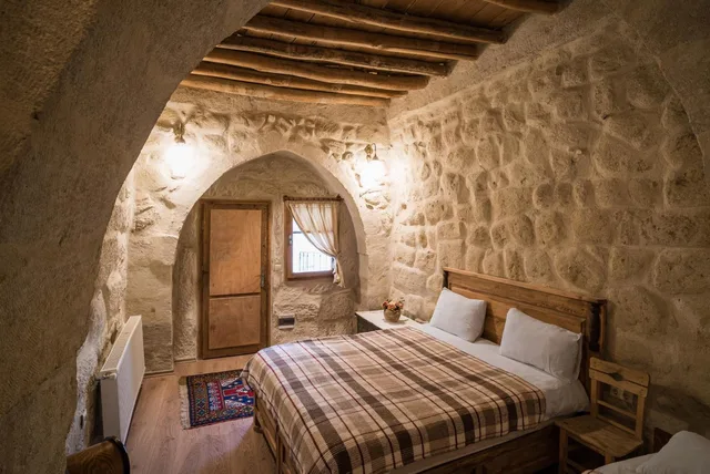 غرفة ثلاثية بشرفة، Atillas Cave Hotel 3/10