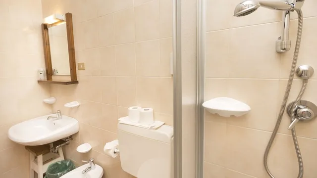 غرفة كلاسيكية بسرير مزدوج بشرفة، Garni Edy 4/5
