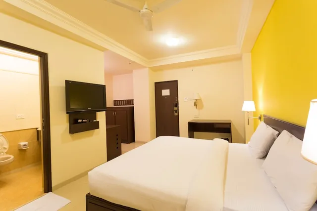 جناح تنفيذي بسرير كوين بغرفة نوم واحدة، Ginger Hotel Thane 4/10