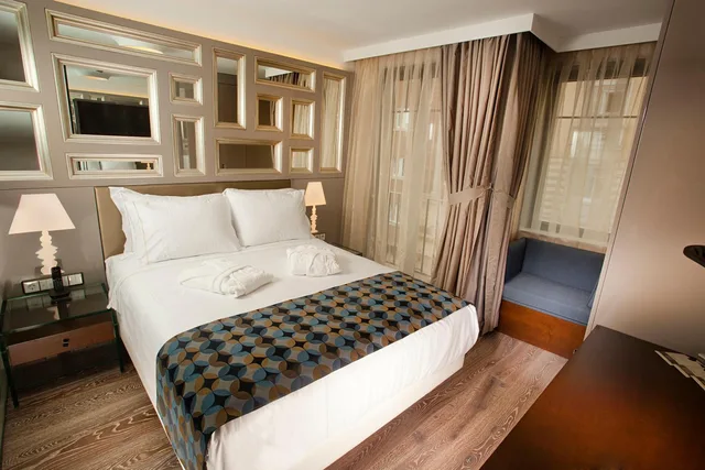 غرفة كلوب بسرير مزدوج أو سريرين منفصلين، La Villa Hotel 2/6