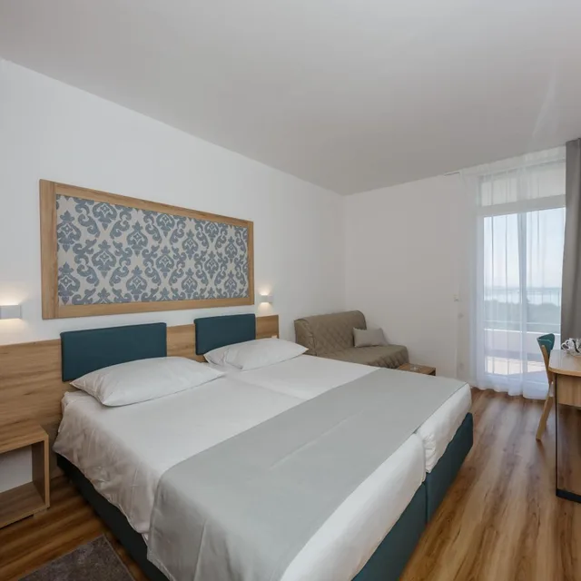 غرفة عائلية بإطلالة على البحر، Hotel Medena Block A 3/7