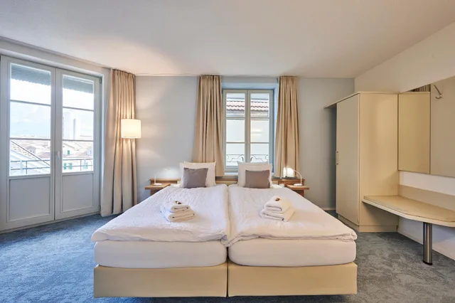 Studio 35, Twin Beds, River View, Aparthotel Krone - Self Check-In 1/1