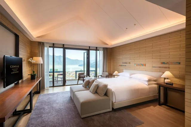 2 Bedrooms, Villa, King Bed, Conrad Hangzhou Tonglu 1/3