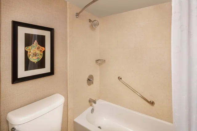 غرفة كلوب بسرير كينج، Sheraton New Orleans Hotel 4/4