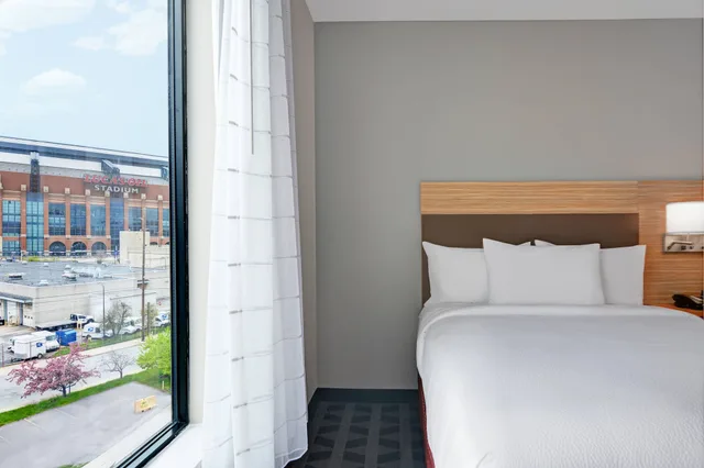 studio, 2 queen beds, TownePlace Suites by Marriott Indianapolis Downtown 2/6