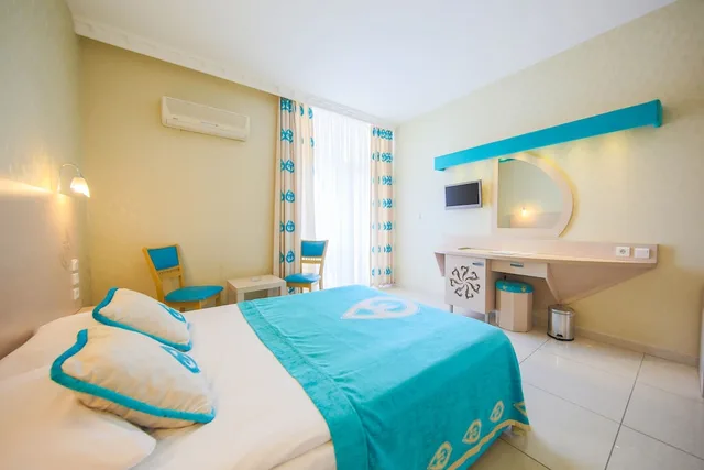 غرفة قياسية بسرير مزدوج، Daima Biz Hotel 1/9