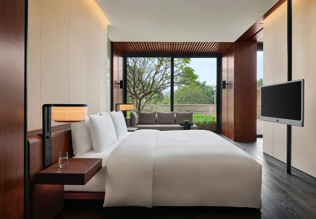 Courtyard Two-Bedroom Suite، Lohkah Hotel And Spa 2/4