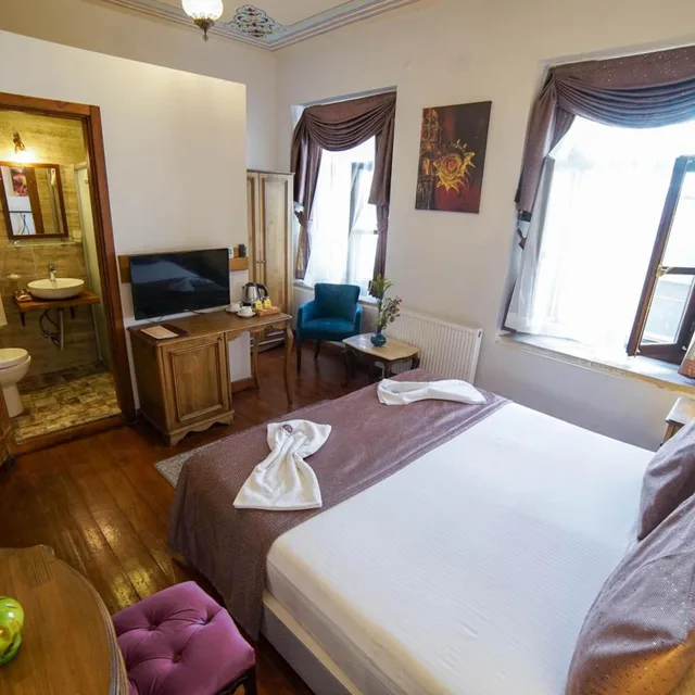 غرفة قياسية بسرير مزدوج، Sarnic Meyhane and Otel 3/10
