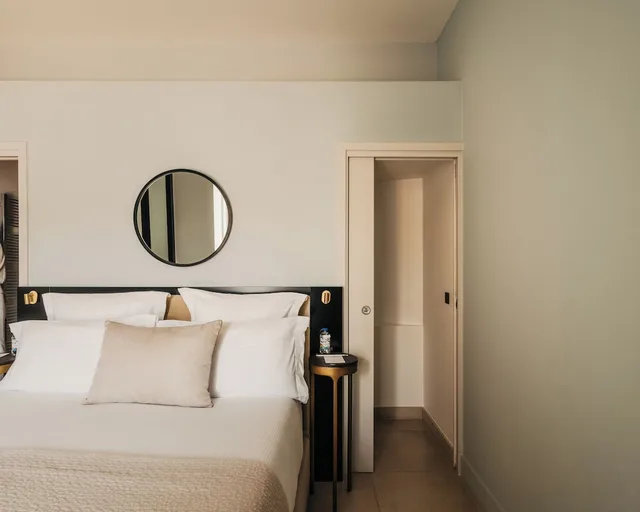 غرفة كلاسيكية بسرير كينج، Hotel Les Roches Blanches 3/7
