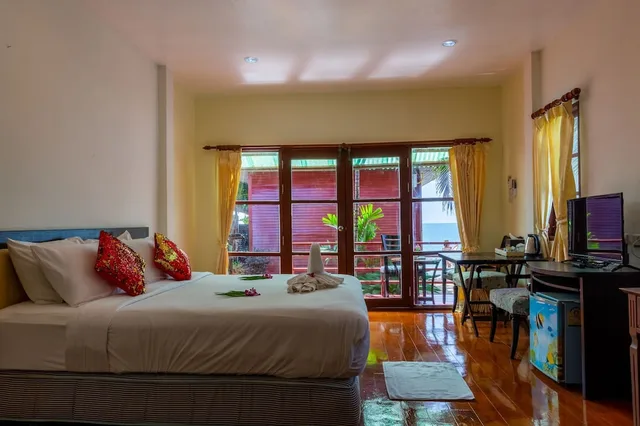 بنغل بسرير كوين بإطلالة جزئية على البحر، Chaweng Bliss Bungalow 2/7