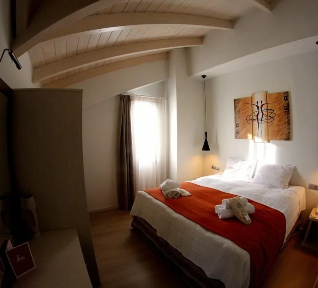 غرفة قياسية، Aura Boutique Hotel 2/4
