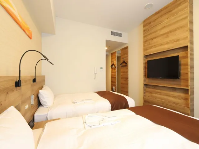 غرفة بسريرين منفصلين للمدخنين، Smile Hotel Premium Osaka Higashi-Shinsaibashi 1/1