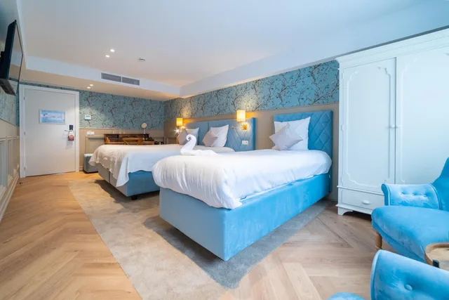 غرفة عائلية ثلاثية، Grand Hotel Normandy Bruges 3/10