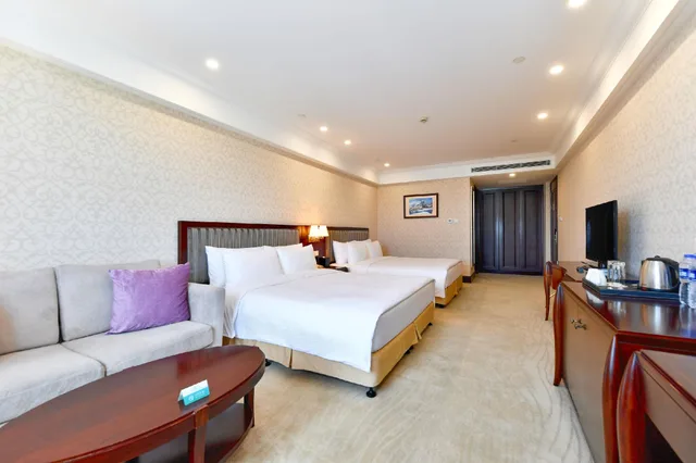 غرفة ديلوكس عائلية بسريرين كينج، Evergreen Laurel Hotel Shanghai 1/2
