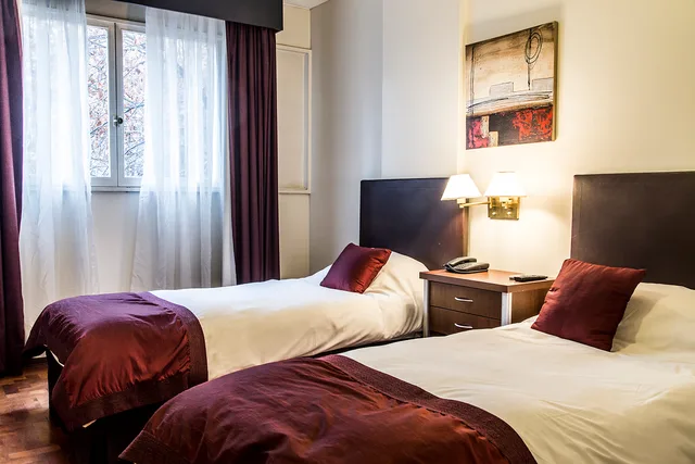 غرفة كلاسيكية بسريرين، Mendoza Hotel 1/4