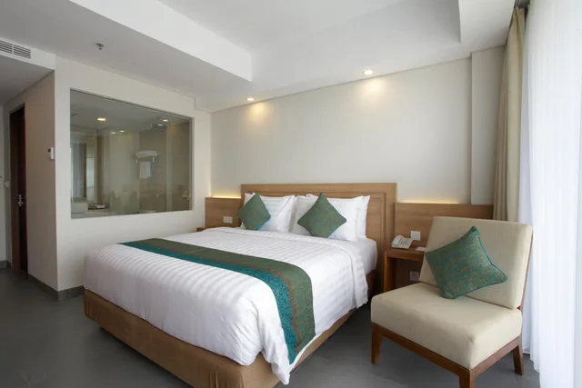 Deluxe, Paragon Hotel Seminyak 1/5