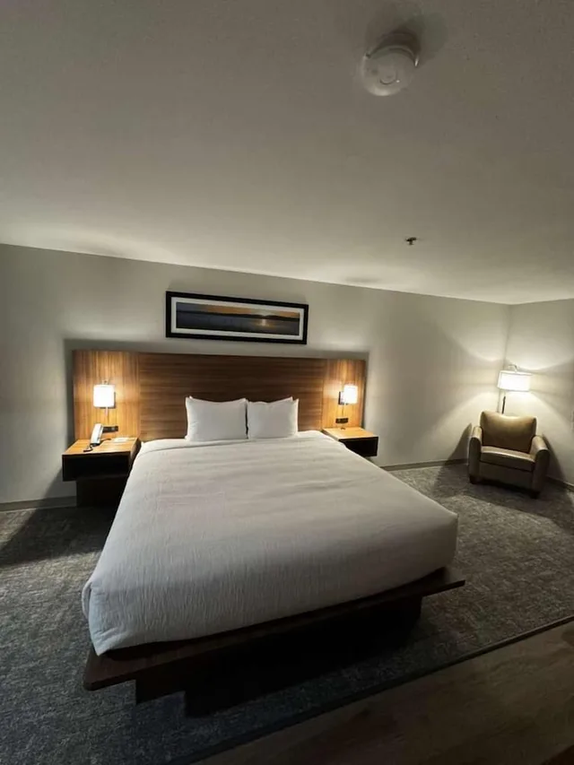 غرفة قياسية بسرير كينج، Quality Inn Midland TX 2/7