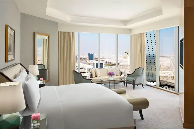 جناح ملكي، فندق كمبينسكي العثمان الخبر(Kempinski Al Othman Hotel) 2/4