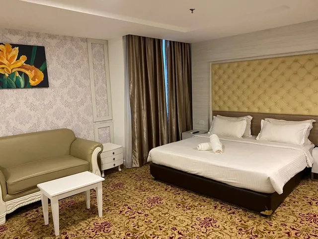 جناح بزنس بسرير كينج، De Palma Hotel Shah Alam 3/5