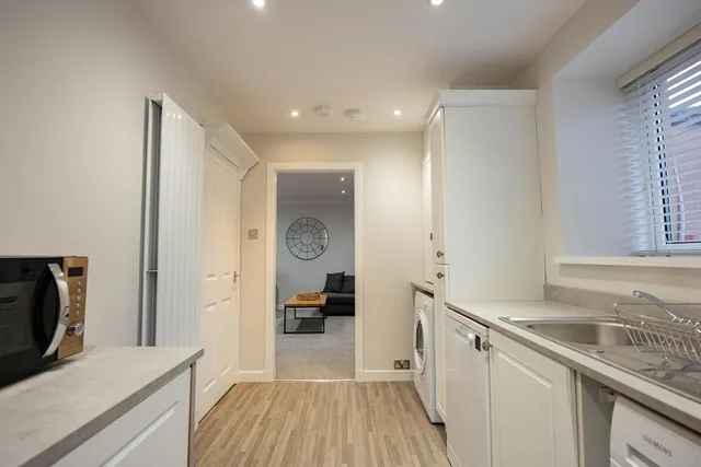3 Bedrooms, House، New Inn Hotel 9/9