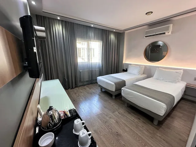 غرفة قياسية بسريرين منفصلين، My Dora Hotel 3/8
