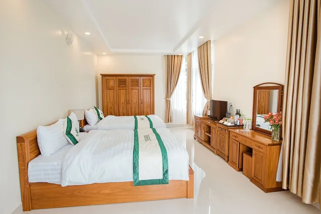 5 Bedrooms, Ngu Vip, Deluxe, Villa, Queen and Twin Beds، Thuy Hoang Nguyen Hotel Resort & Spa 3/5