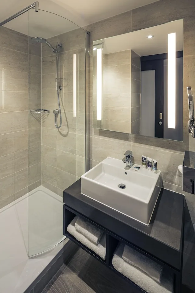 غرفة كومفورت بسرير مزدوج مع أريكة، Mercure Edinburgh Haymarket 10/10