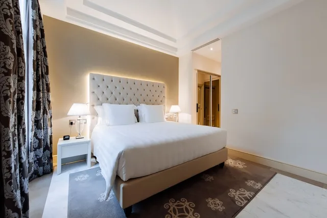 Augusto, Suite, King Bed، Aleph Rome Hotel Curio Collection by Hilton 3/10