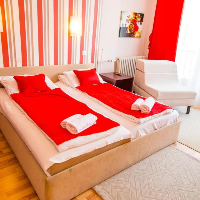 غرفة كومفورت بسرير مزدوج بشرفة، Hotel Pine 10/10