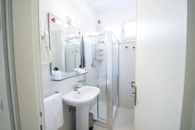غرفة بريميوم ثلاثية، PARK HOTEL MARACAIBO 5/6