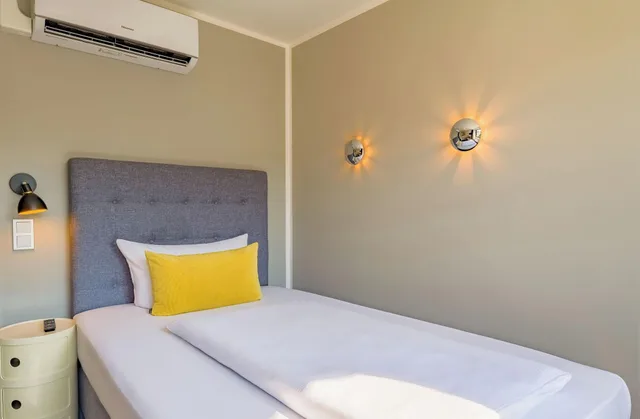 غرفة قياسية مفردة، rugs HOTEL Koln 3/11