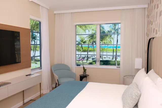 Room, King Bed, Ocean Front، Avalon 3/10