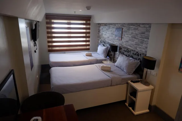 غرفة ديلوكس بسريرين منفصلين، OYO 492 Sunset View Ridge Residences 6/10