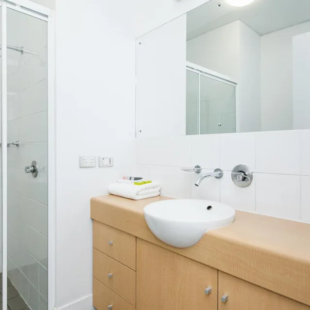 2 Bedrooms, Apartment, Water Front، Majestic Oasis Apartments 6/9