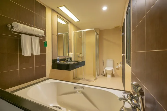 غرفة ديلوكس بإطلالة على المسبح، Deevana Plaza Phuket Patong 7/7