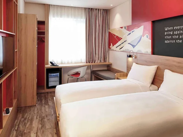 غرفة قياسية بسرير كوين، Ibis Saigon Airport 2/9