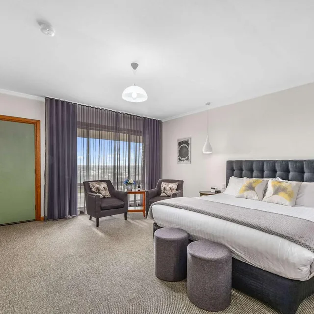غرفة تنفيذية، Comfort Inn The Lakes 3/6