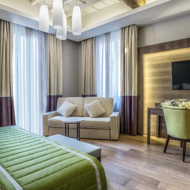 جناح جونيور مع أريكة، Hotel Martis Palace 6/10
