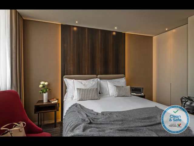 Superior, Double or Twin Bed, Hotel Moon and Sun Porto 2/8