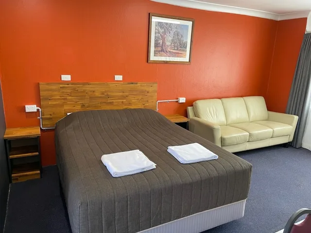 غرفة بسرير كوين، Homestead Motel 5/5
