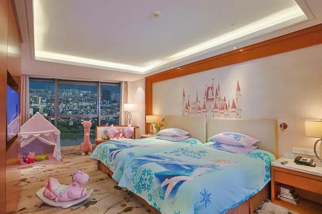 Family, River View, Yiwu Shangcheng Hotel 8/10