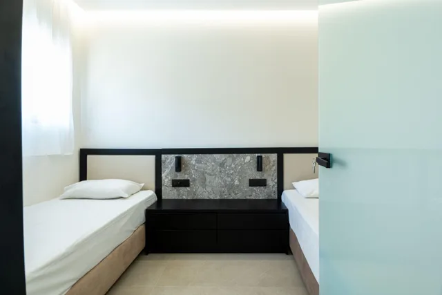 غرفة سوبيريور رباعية، Sunset Boutique Hotel & Spa 2/2