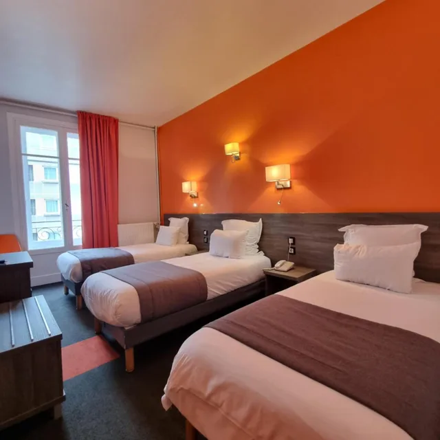 غرفة ثلاثية، COMFORT HOTEL ACTUEL CHAMBERY CENTRE 4/10