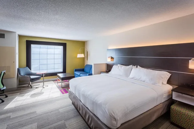 جناح بسرير كينج مع أريكة، Holiday Inn Express Hotel And Suites Reading 4/9