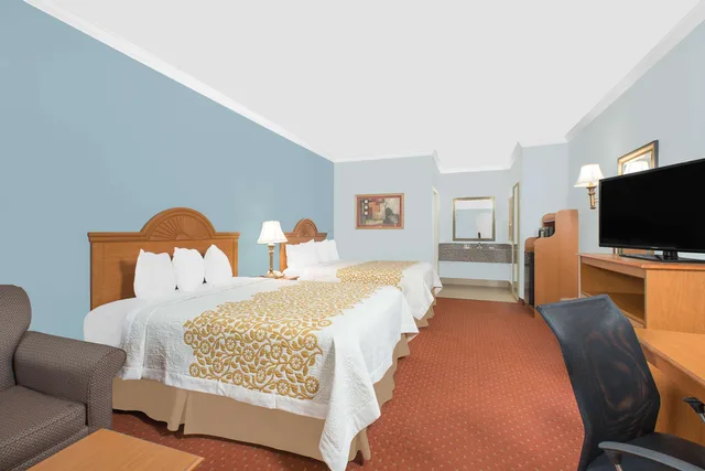 غرفة بسريرين كوين، Days Inn By Wyndham Robstown 7/8