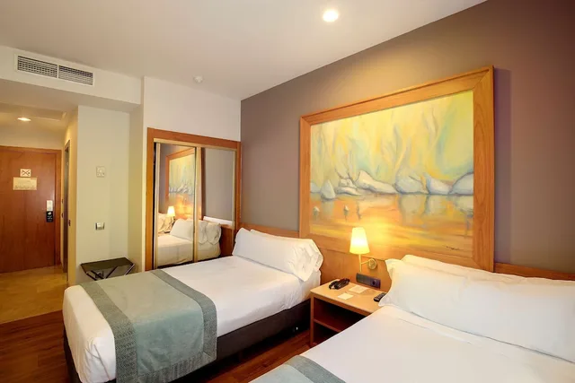 Room, Single, Double Bed, Catalonia Excelsior 6/10