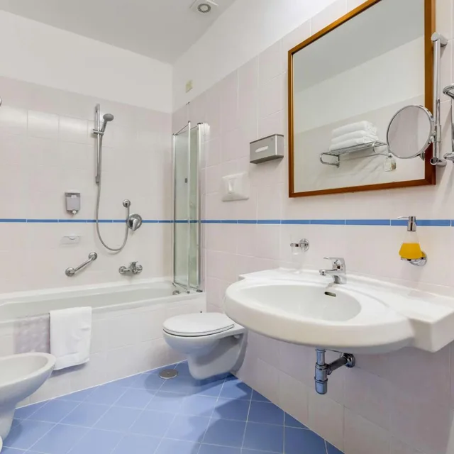 Suite, King Bed, Queen Bed, Sea View, Best Western Hotel La Solara 3/4