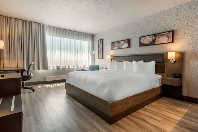 Upgrade, King Bed، Hotel Quartier An Ascend Hotel Collection 2/7
