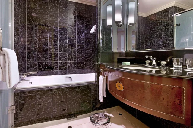 غرفة كلوب بسرير كينج، The Westin Tokyo 4/4